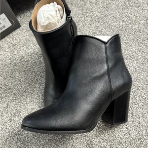 Thursday Boot Company Black Vegan Leather Uptown Boot Size 8